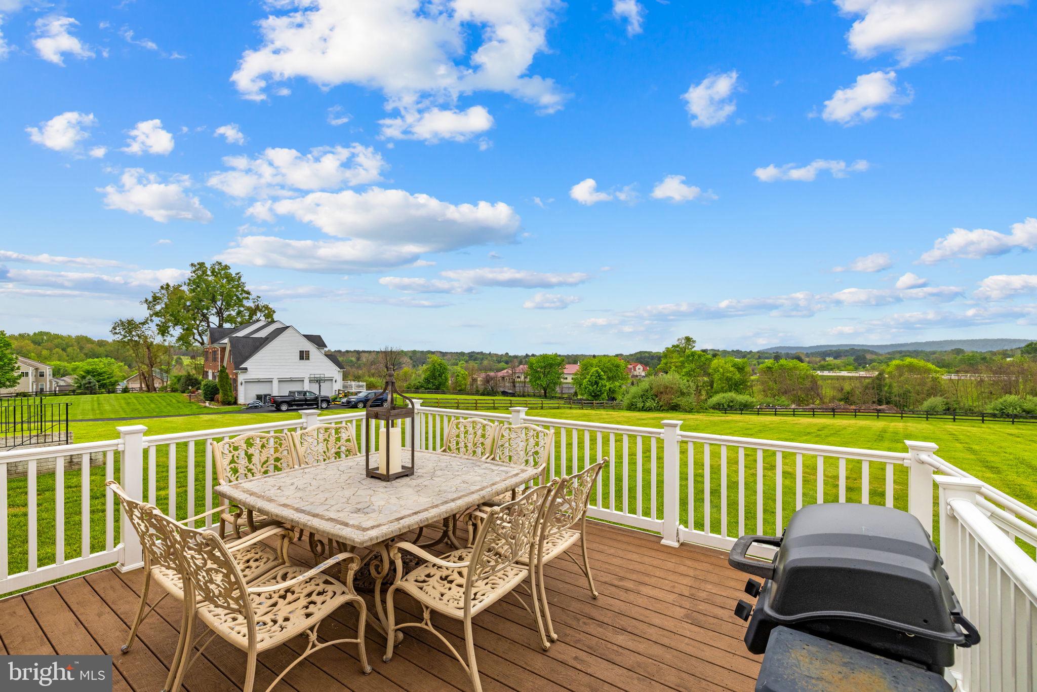 RESERVES AT WHEATLANDS - Residential
