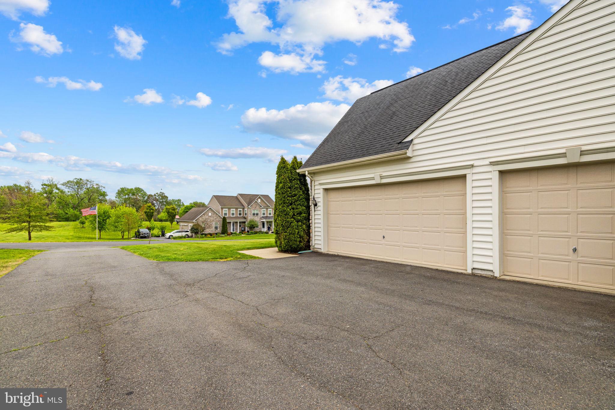 RESERVES AT WHEATLANDS - Residential