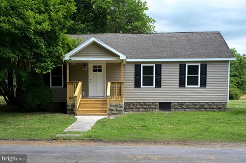 12061 TAYLOR STREET HALLWOOD VA 23359