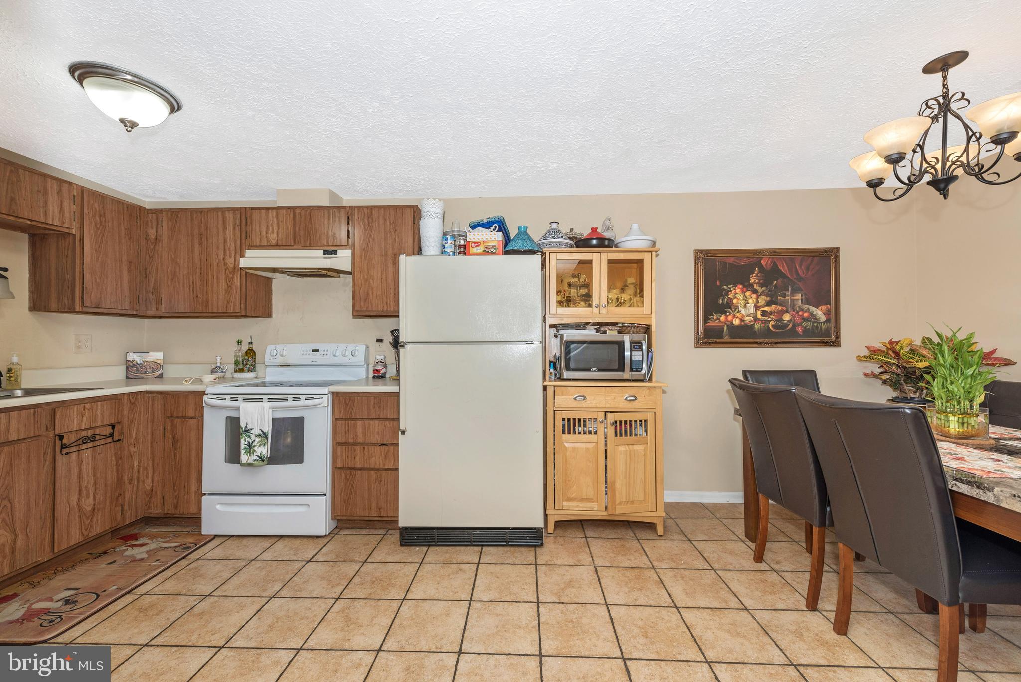 CHURCHILL TOWN SECTOR - Residential