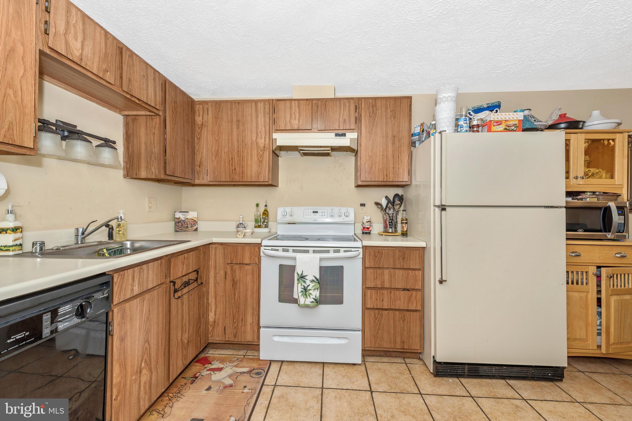 CHURCHILL TOWN SECTOR - Residential