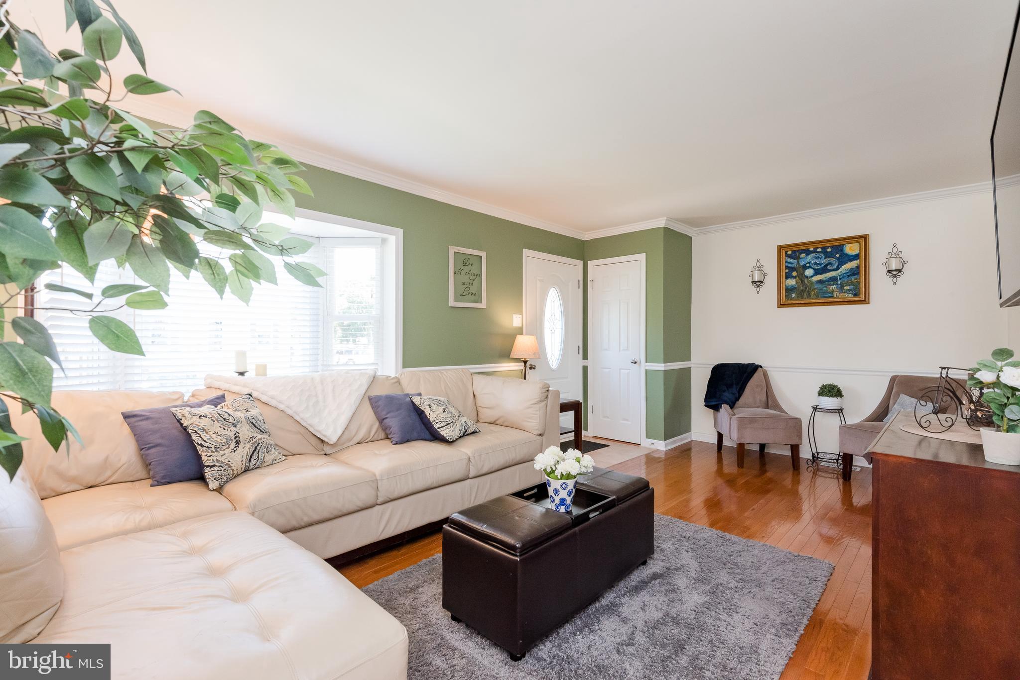 ELIZABETHS LANDING - Residential