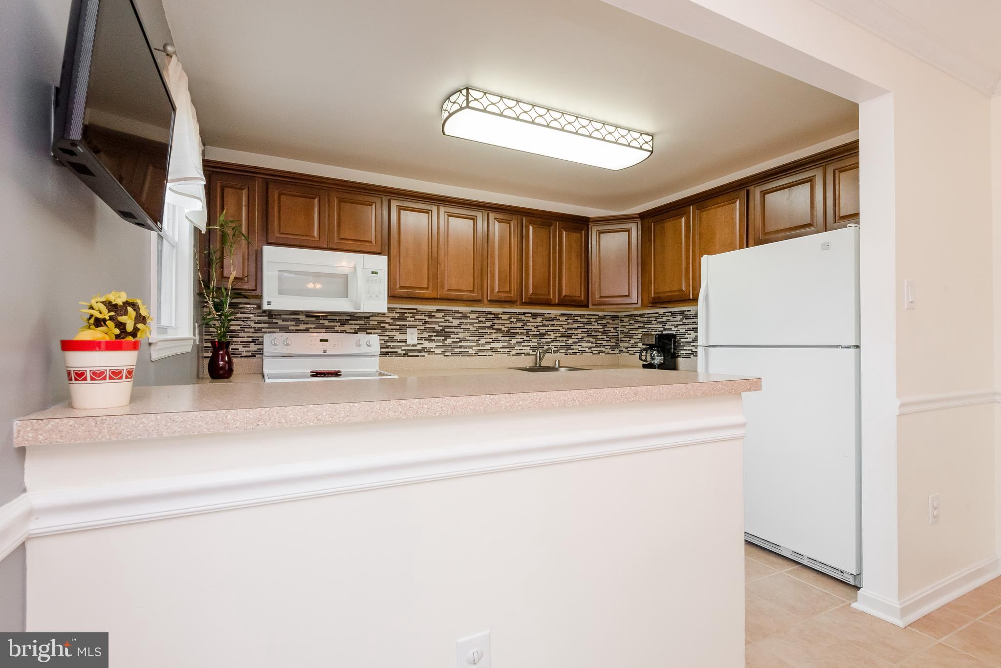 ELIZABETHS LANDING - Residential