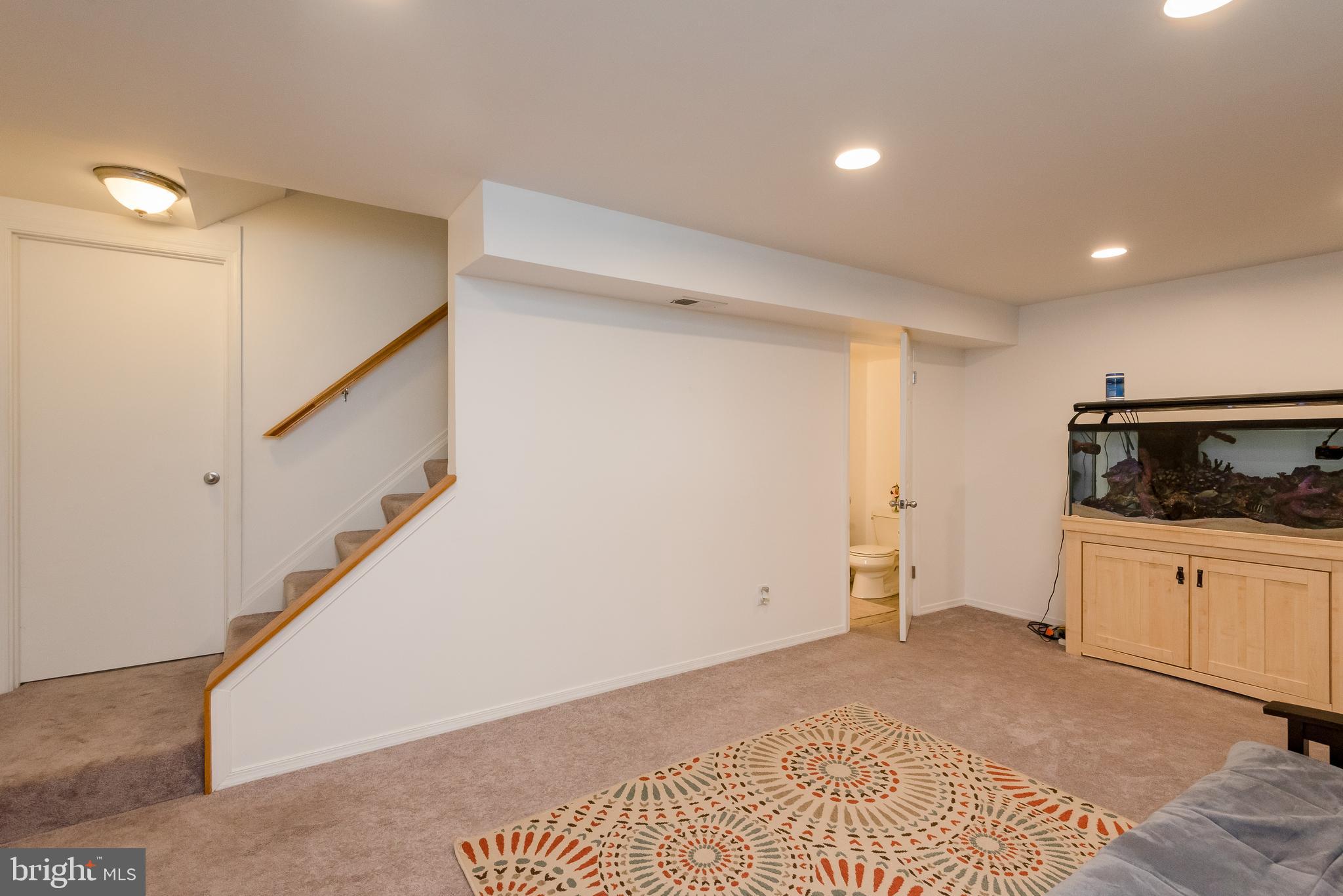 ELIZABETHS LANDING - Residential