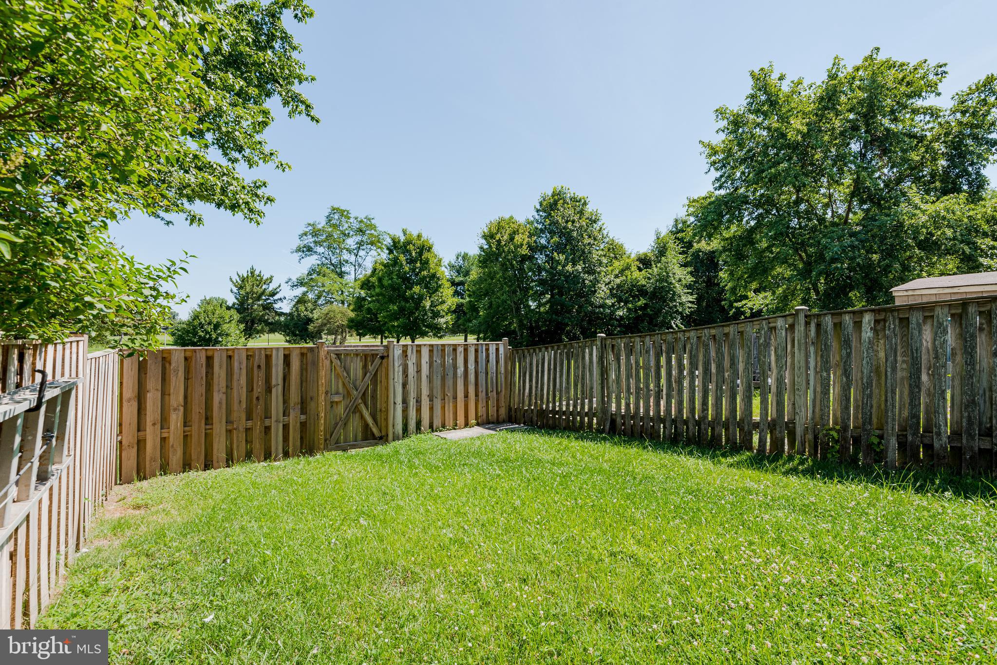 ELIZABETHS LANDING - Residential