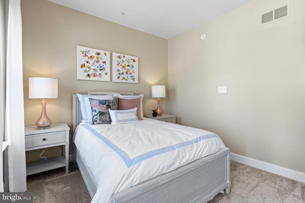 Photo of 13750 Cobble Loop, WOODBRIDGE, VA 22193 (MLS # VAPW2111708)