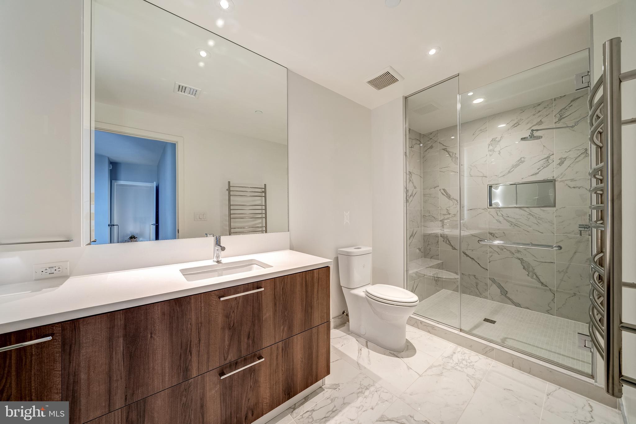 THE BORO TYSONS - Residential