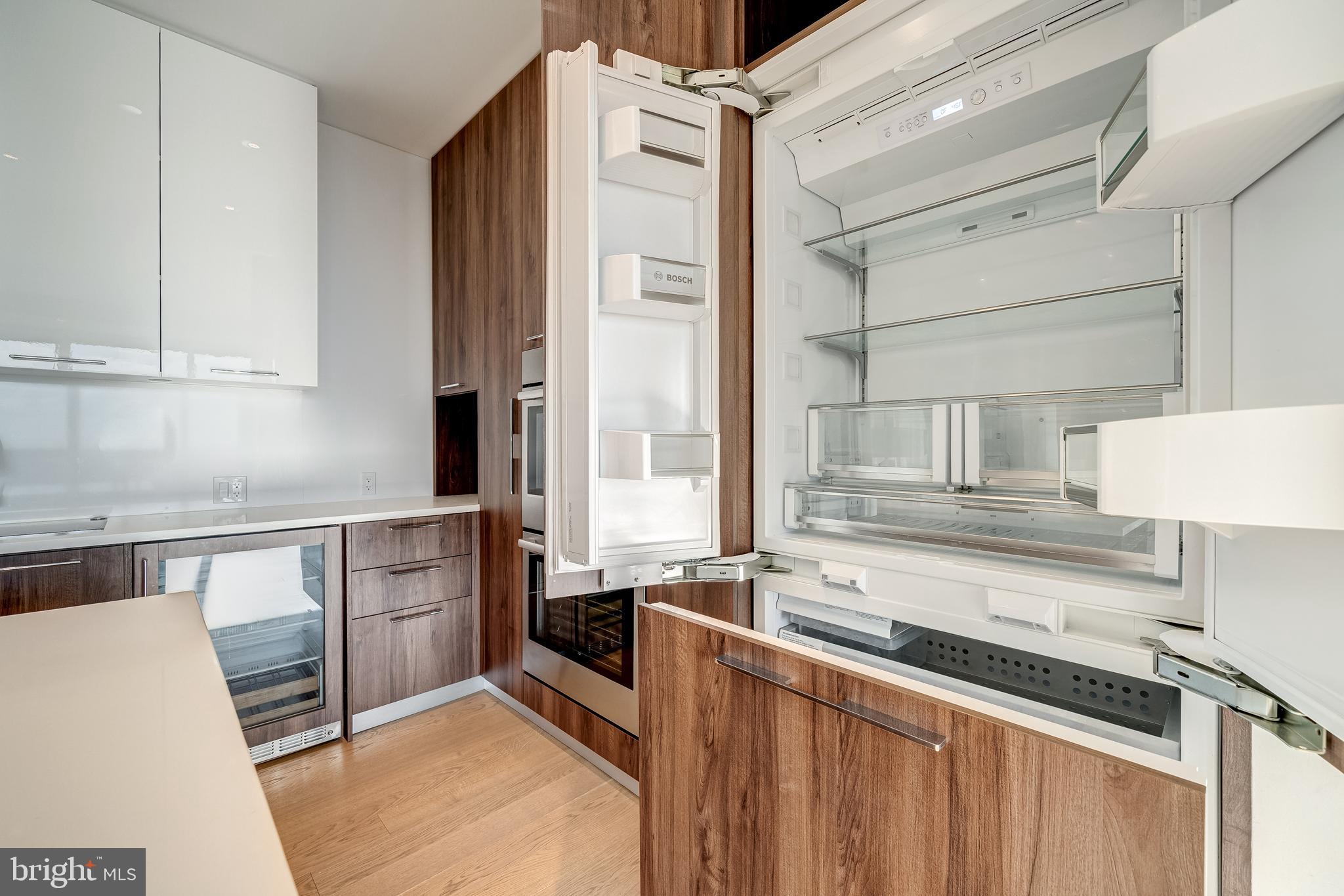 THE BORO TYSONS - Residential