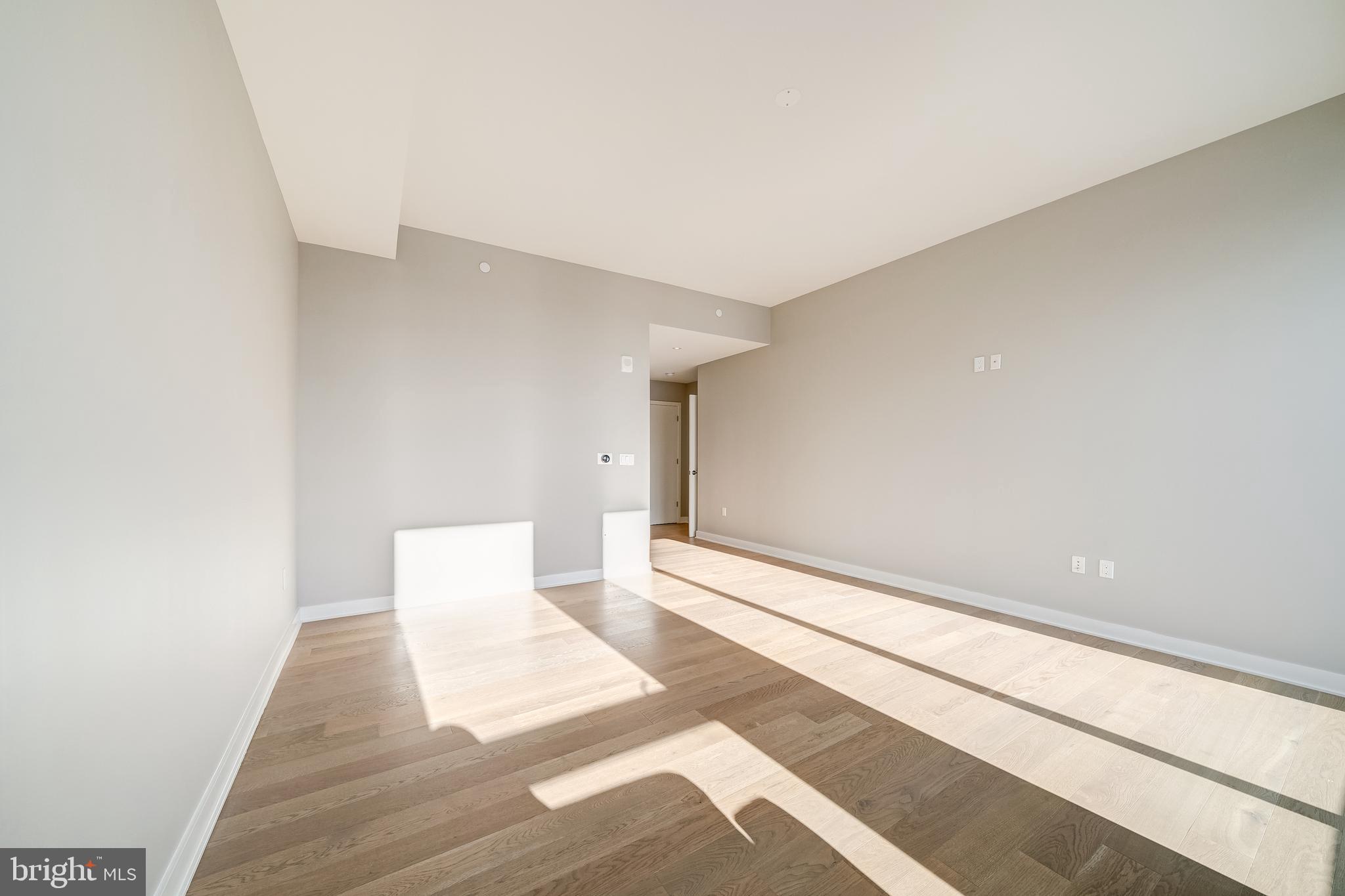 THE BORO TYSONS - Residential