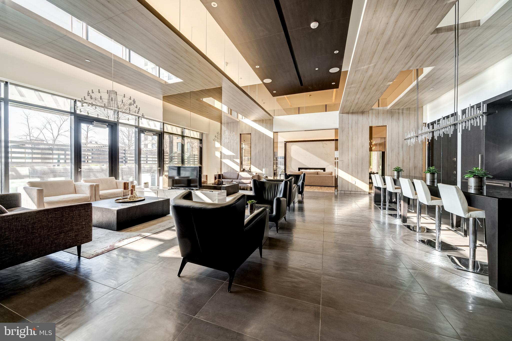 THE BORO TYSONS - Residential