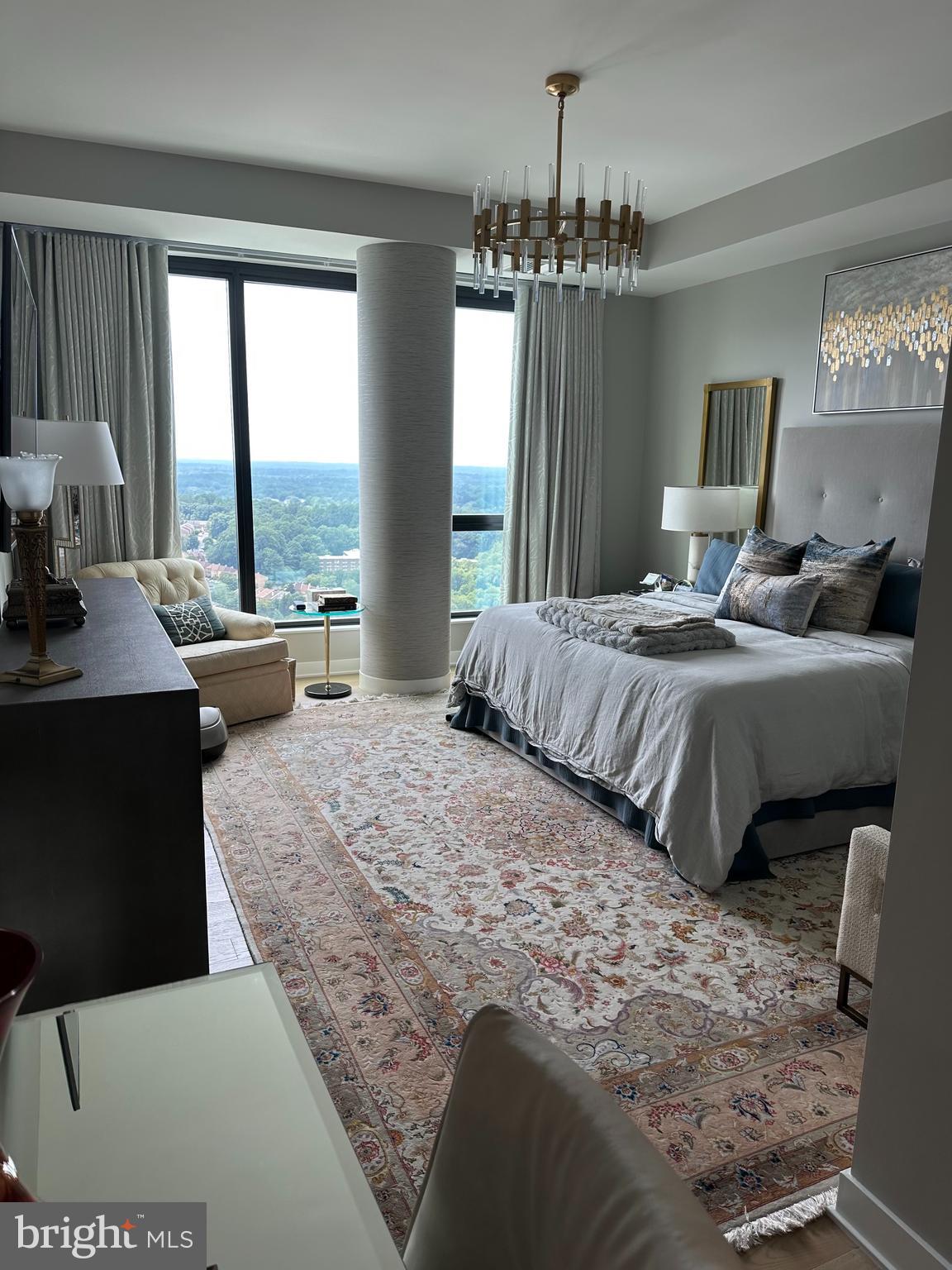 THE BORO TYSONS - Residential