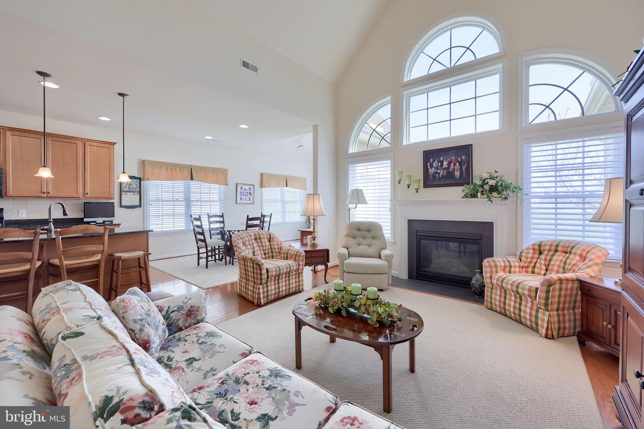 FOUR SEASONS AT ELM TREE - Residential