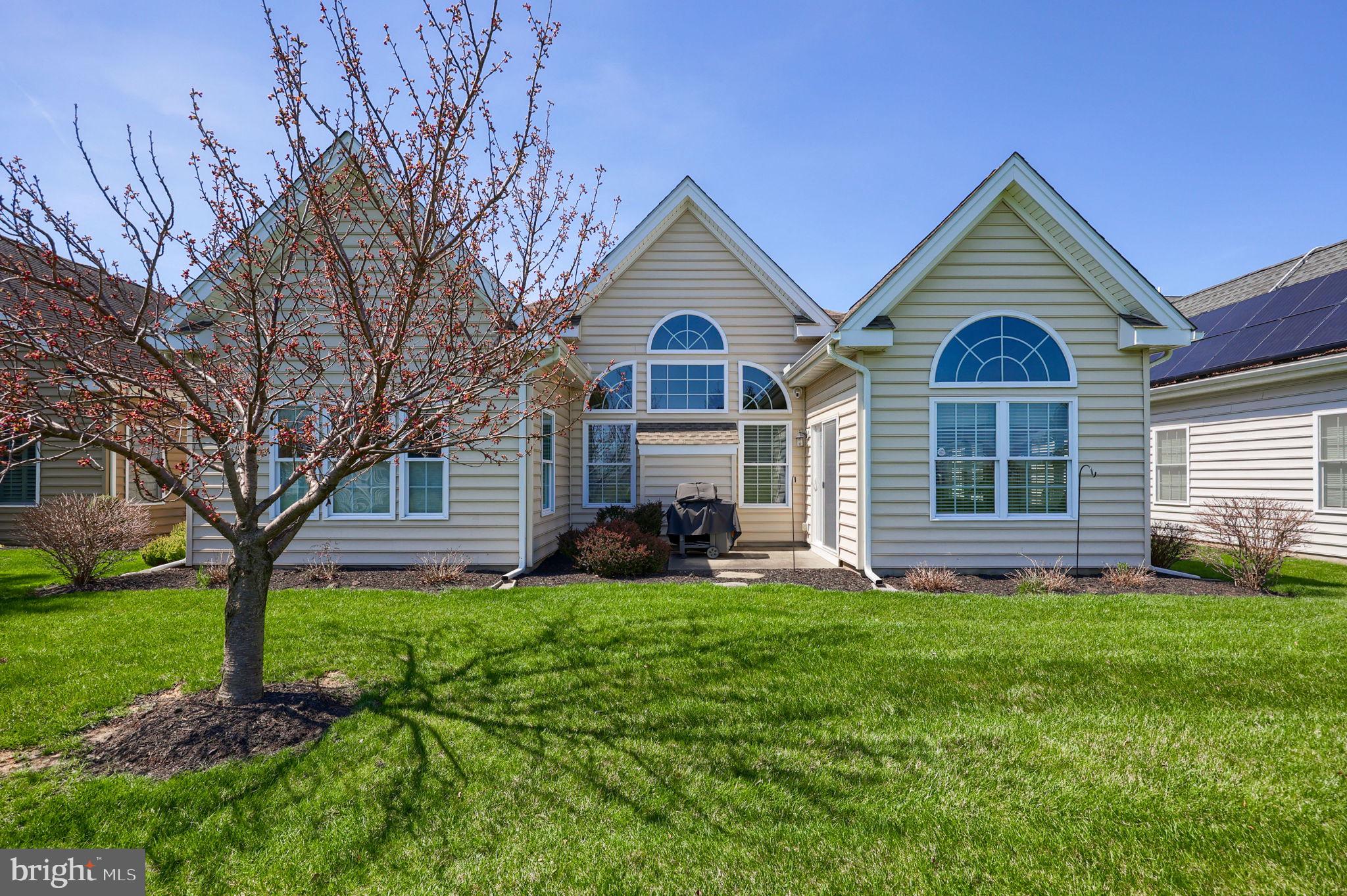 FOUR SEASONS AT ELM TREE - Residential