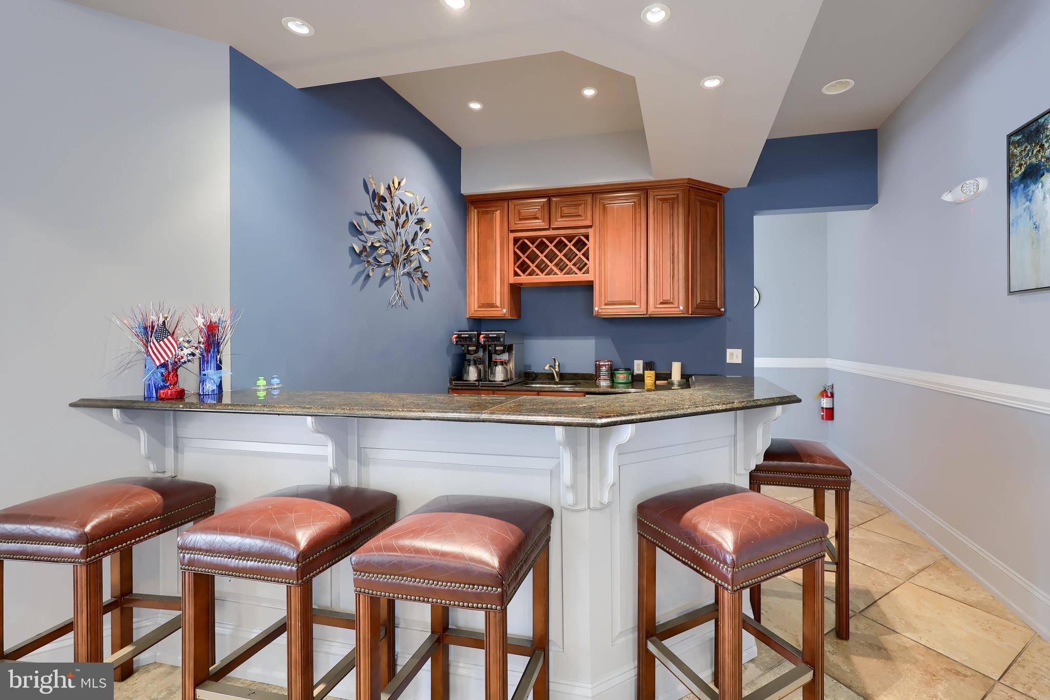 FOUR SEASONS AT ELM TREE - Residential