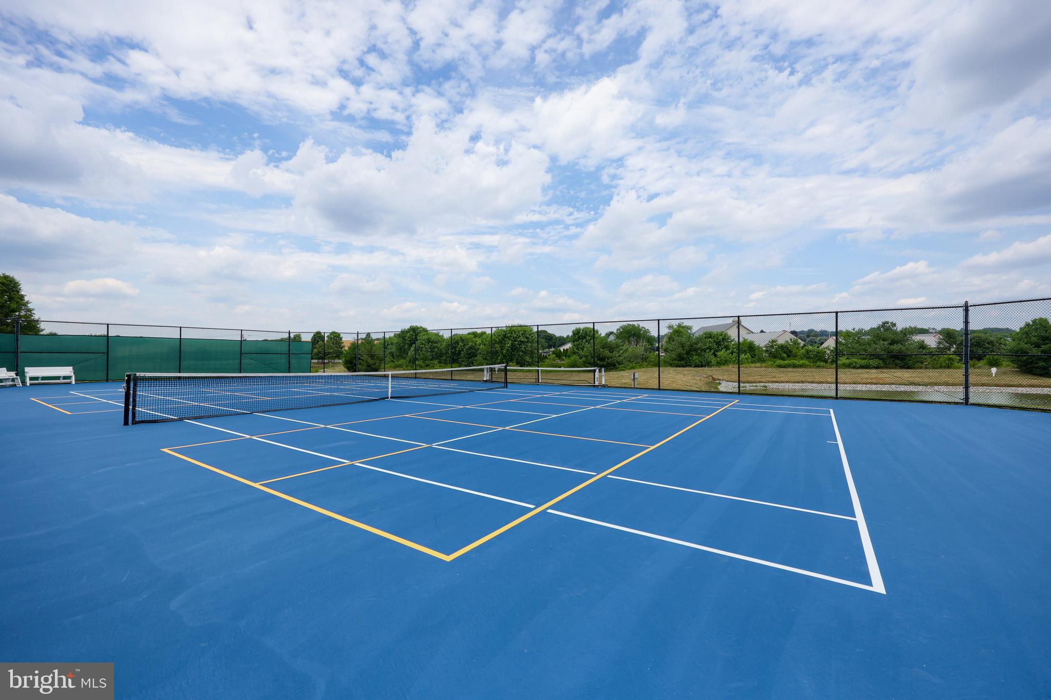 FOUR SEASONS AT ELM TREE - Residential