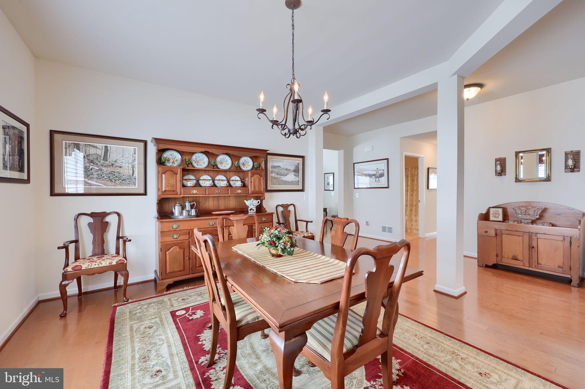 FOUR SEASONS AT ELM TREE - Residential