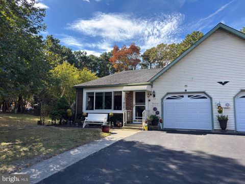 Photo of 5 - A Bayberry La Ln, WHITING, NJ 08759 (MLS # NJOC2037852)