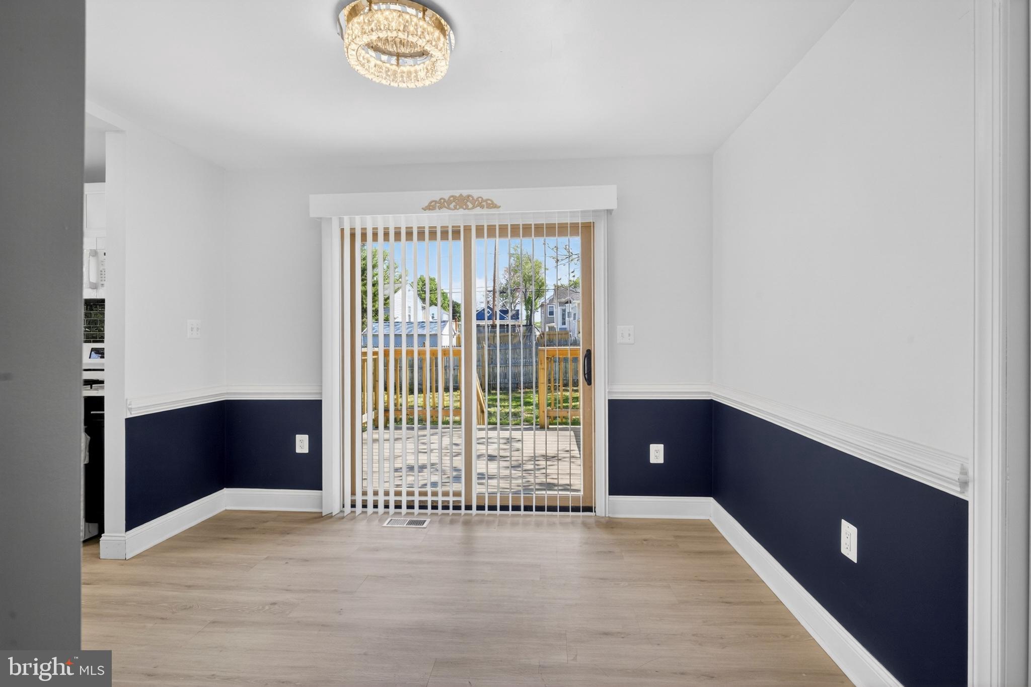 OAKMONT - Residential
