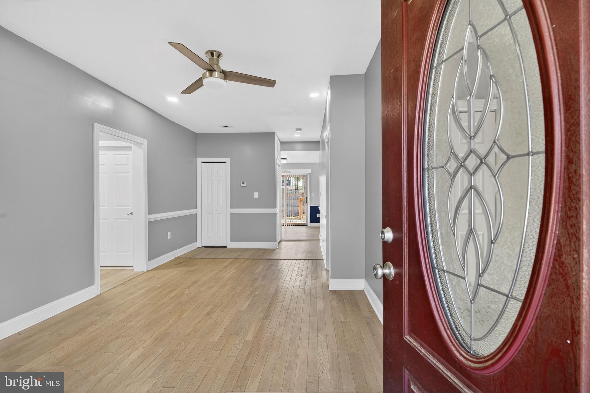 OAKMONT - Residential