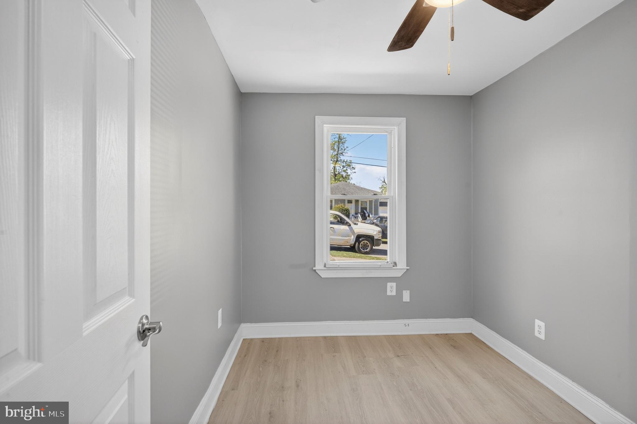 OAKMONT - Residential