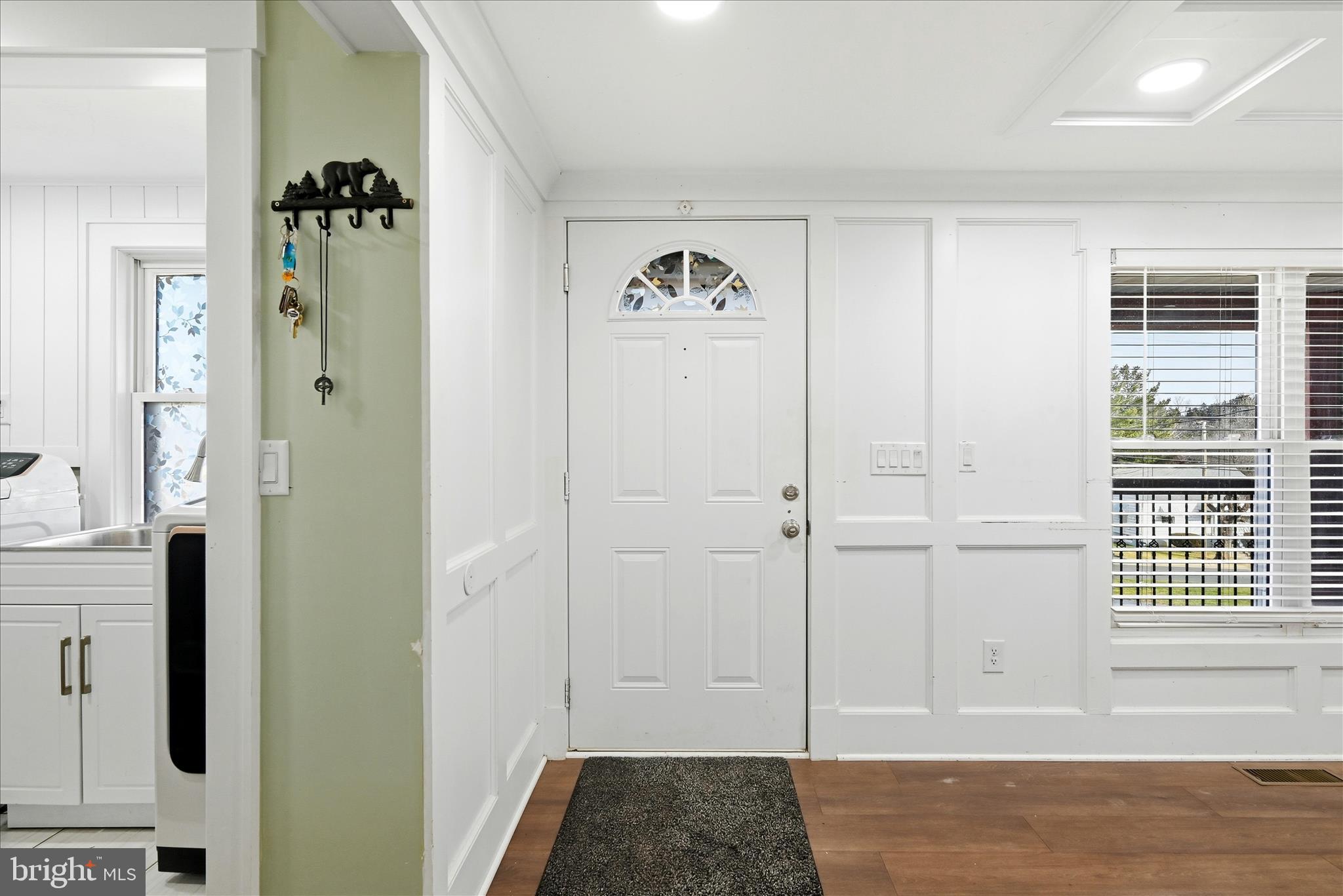 ROYAL VILLAGE - Residential