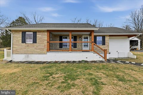 147 W DUCK STREET FRONT ROYAL VA 22630