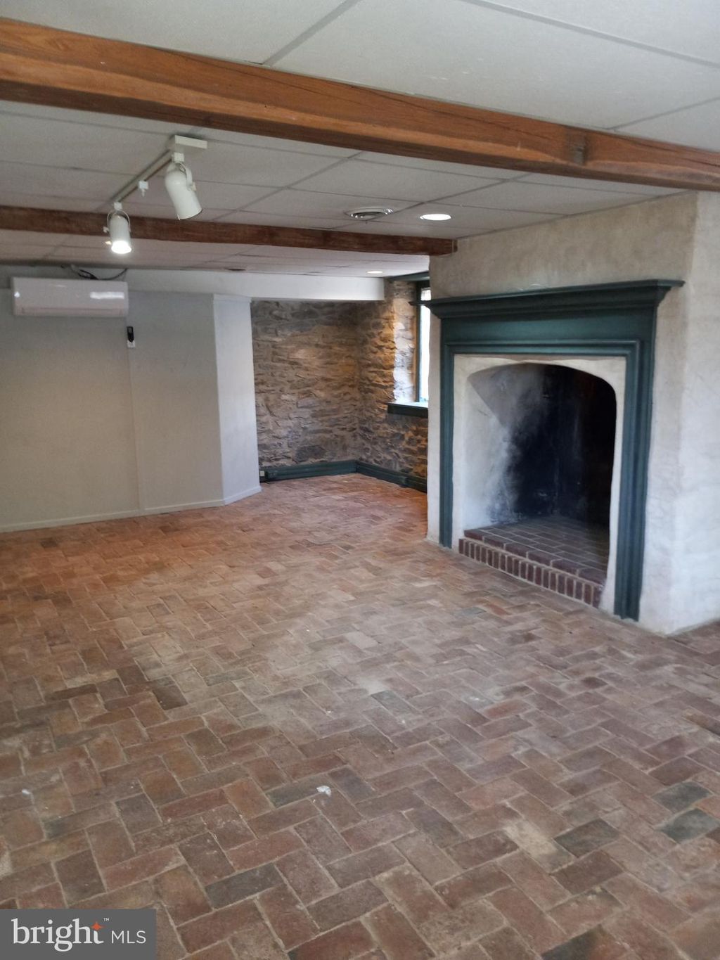 Photo of 1398 E Oregon Road #SUITE A, LITITZ, PA 17543 (MLS # PALA2067152)