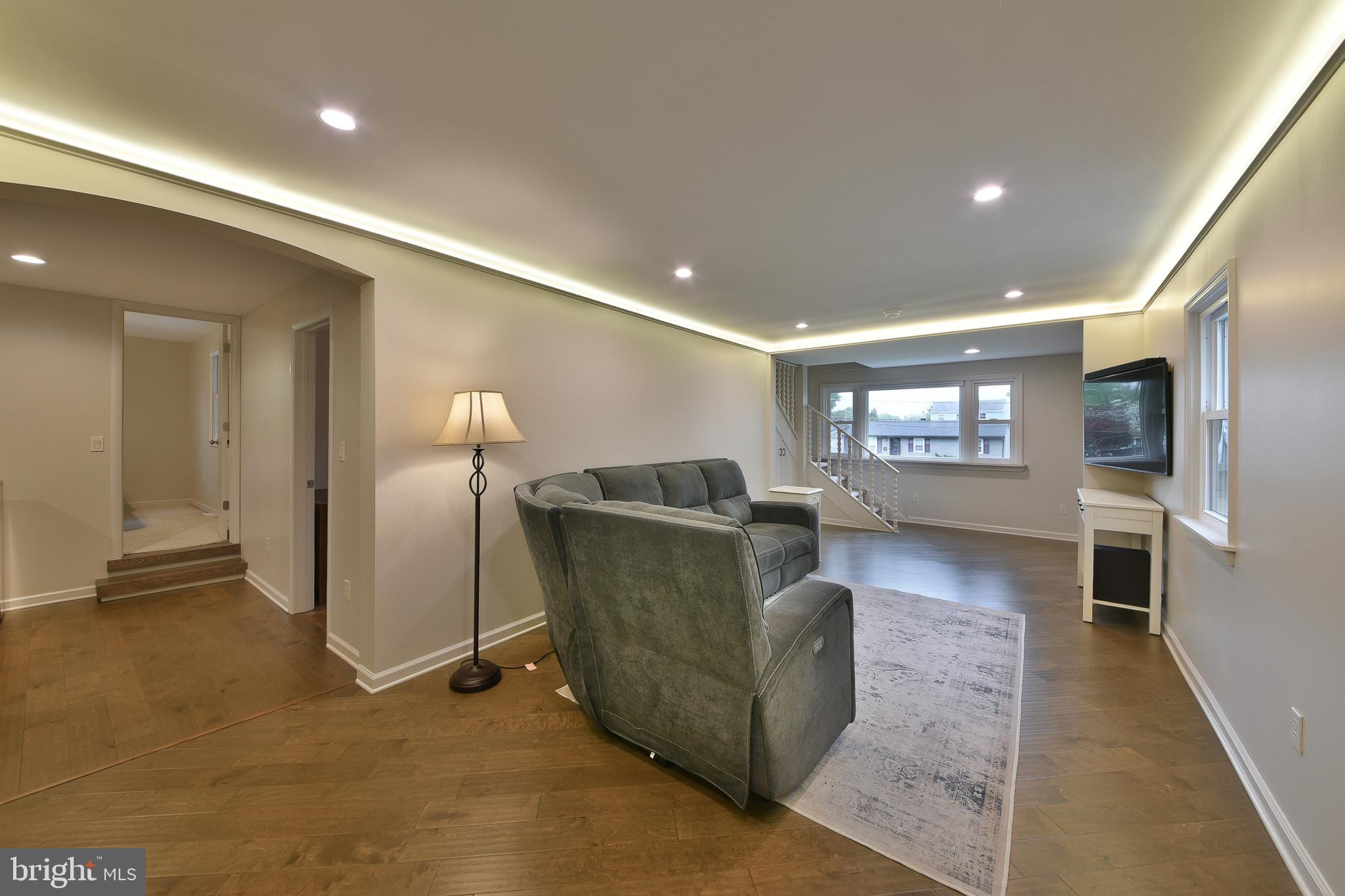 BLAIR MILL VIL EAS - Residential