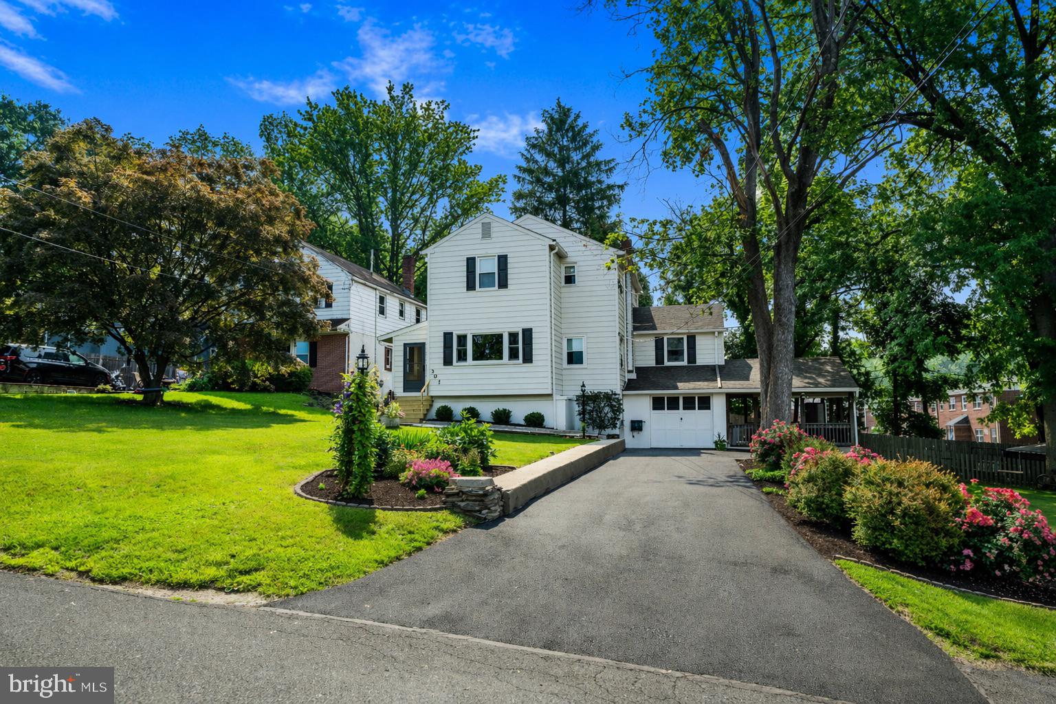 BLAIR MILL VIL EAS - Residential