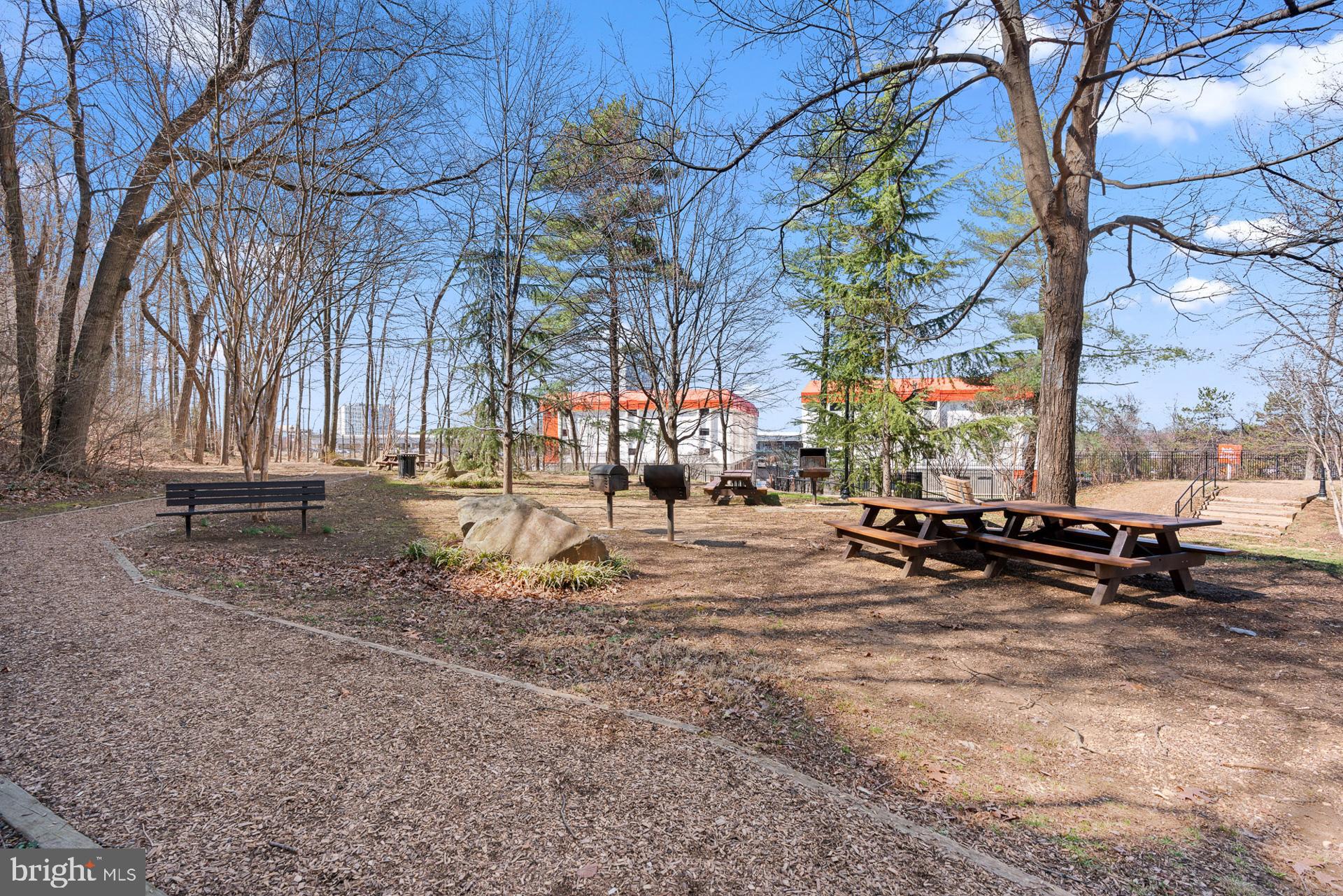 ROTONDA - Residential