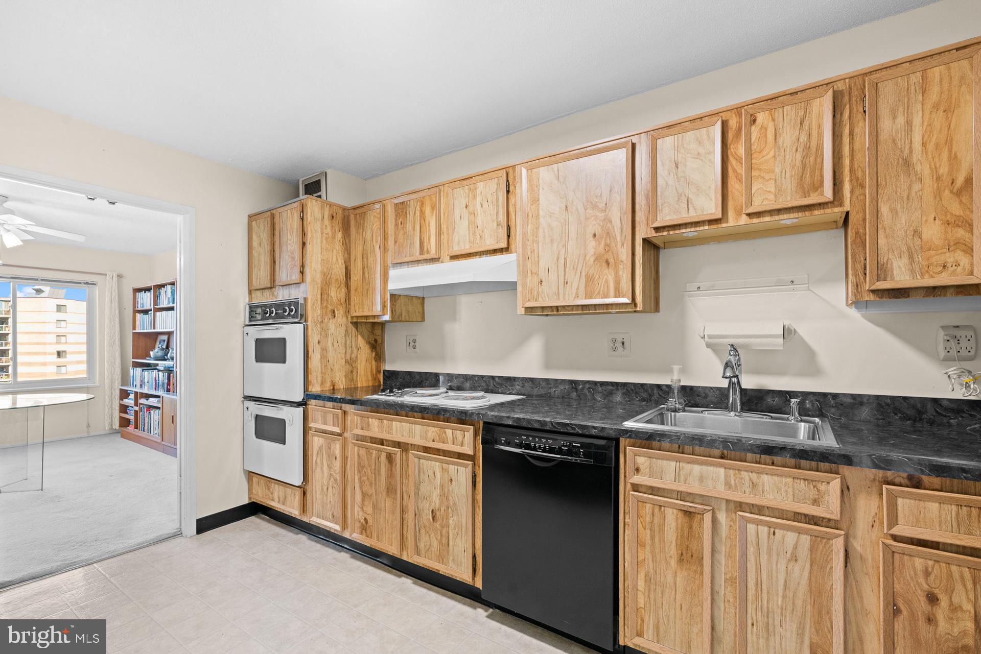 ROTONDA - Residential