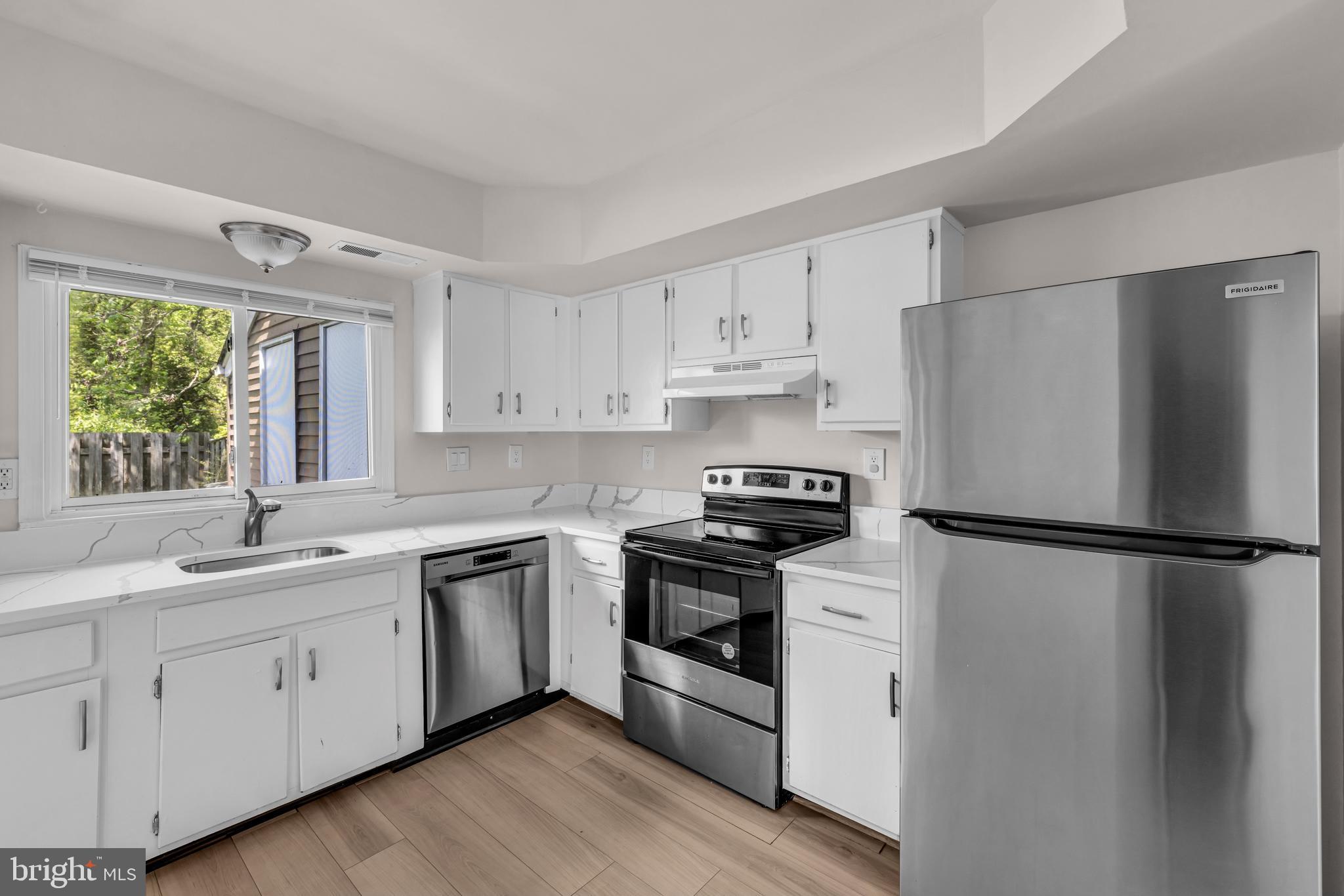 ST CHARLES SUB - HUNTINGTON - Residential
