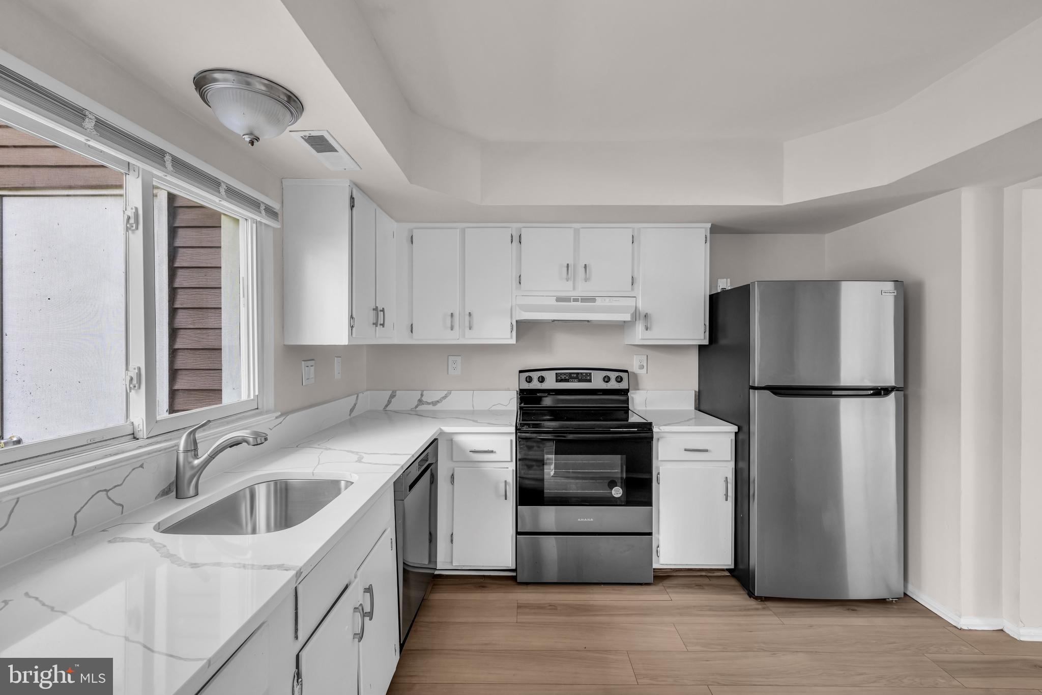 ST CHARLES SUB - HUNTINGTON - Residential