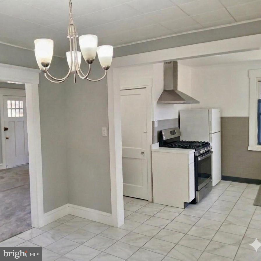 126 SILVER LAKE DRIVE