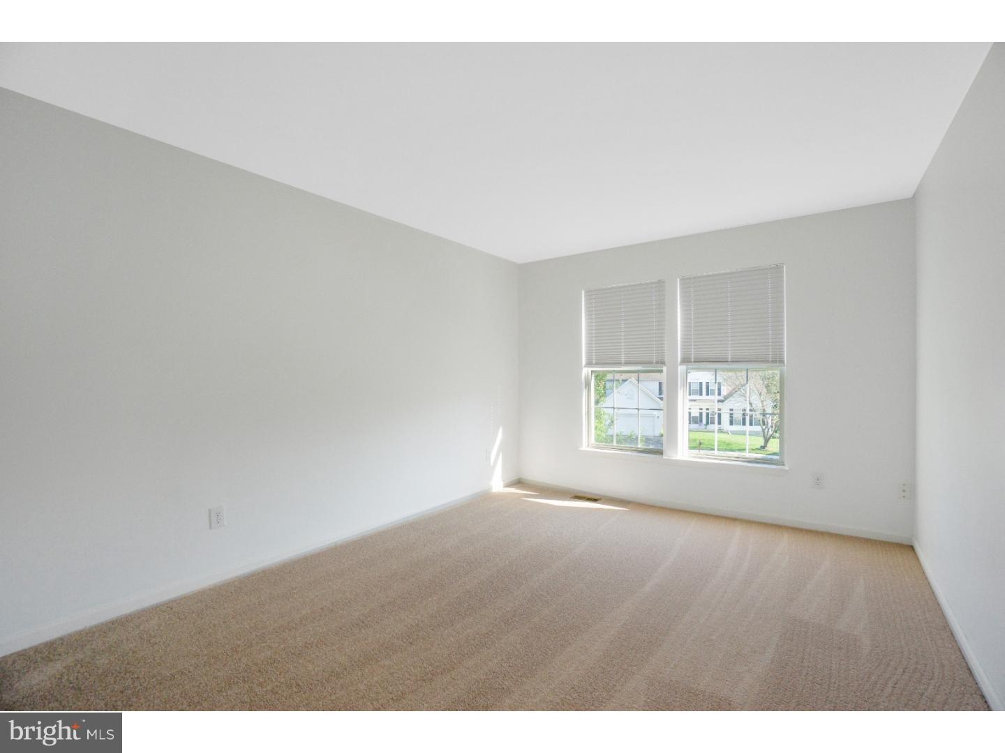 WILLIAMSBURG - Residential