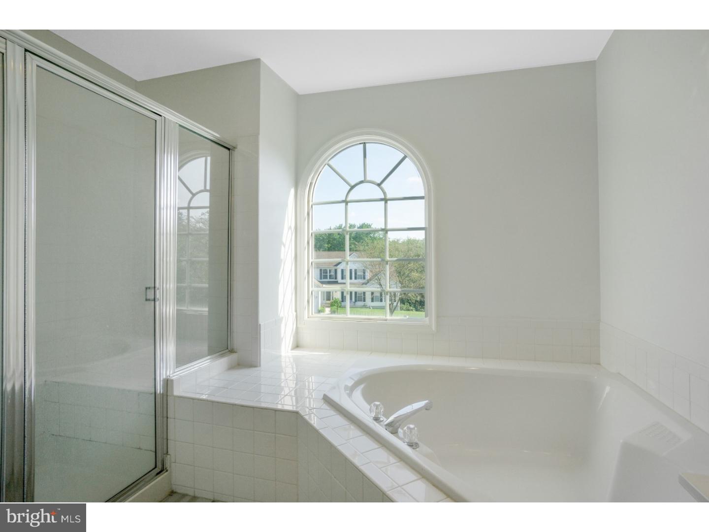 WILLIAMSBURG - Residential