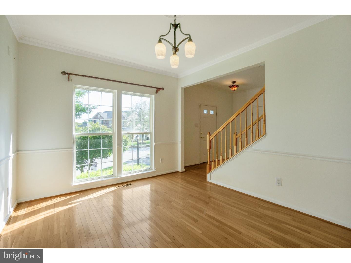 WILLIAMSBURG - Residential