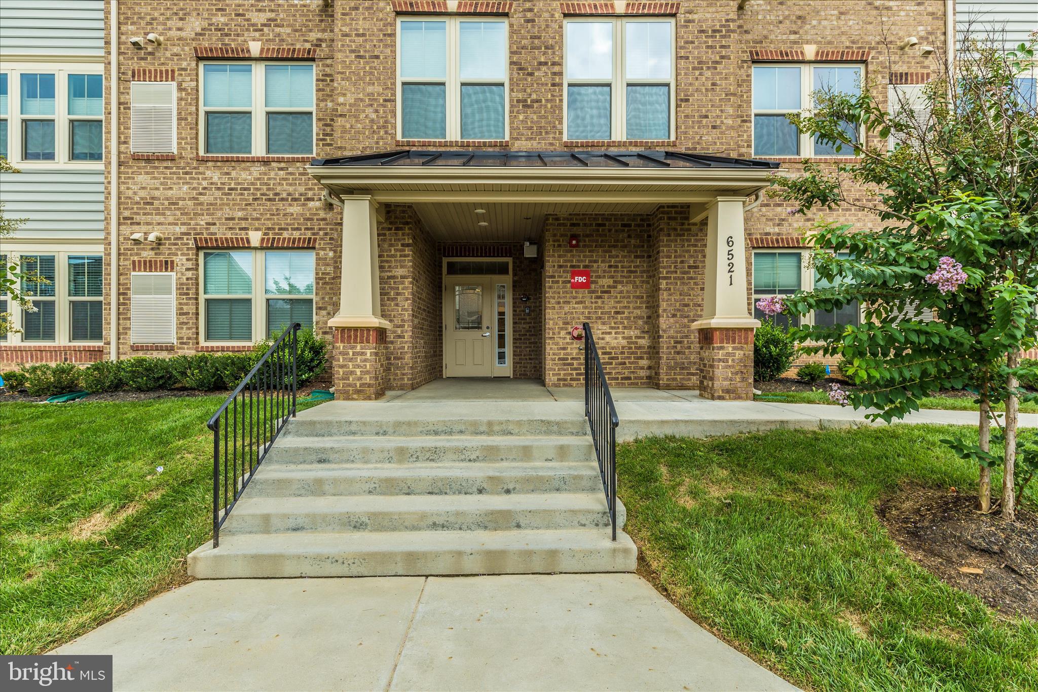 LINTON AT BALLENGER - Residential