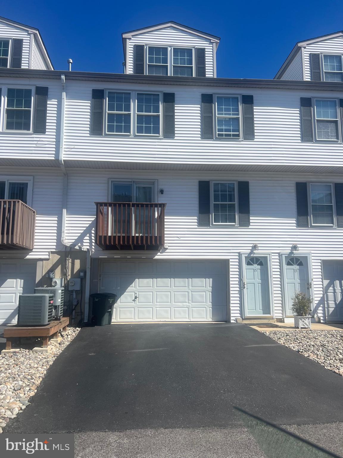 RIVERWATCH CONDO - Residential