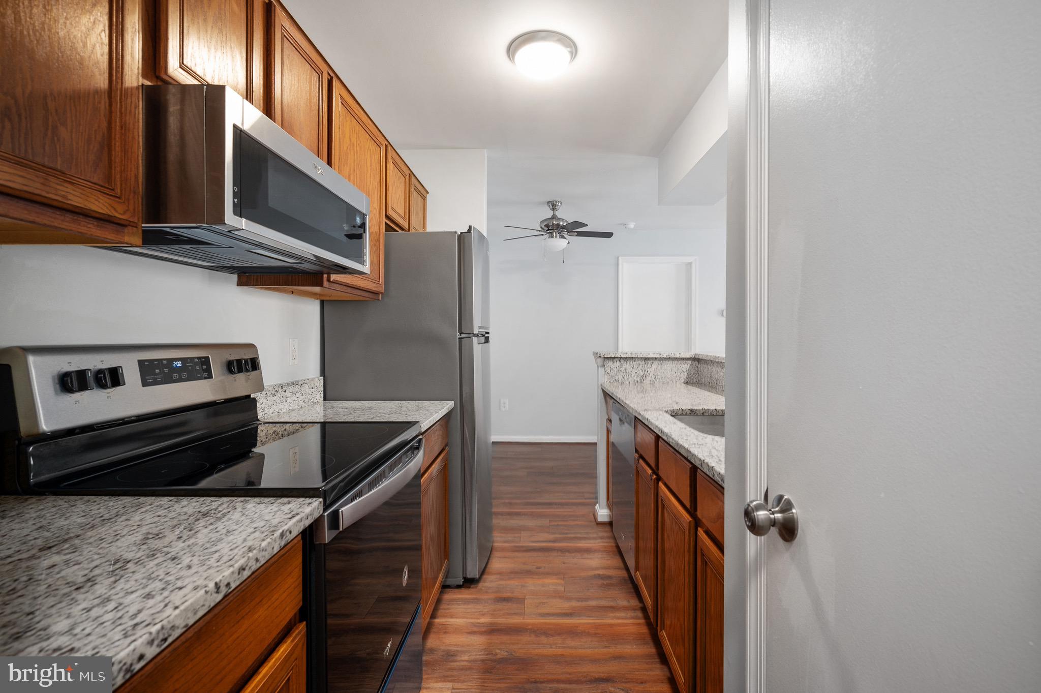 SUNNINGDALE MEADOWS - Residential Lease