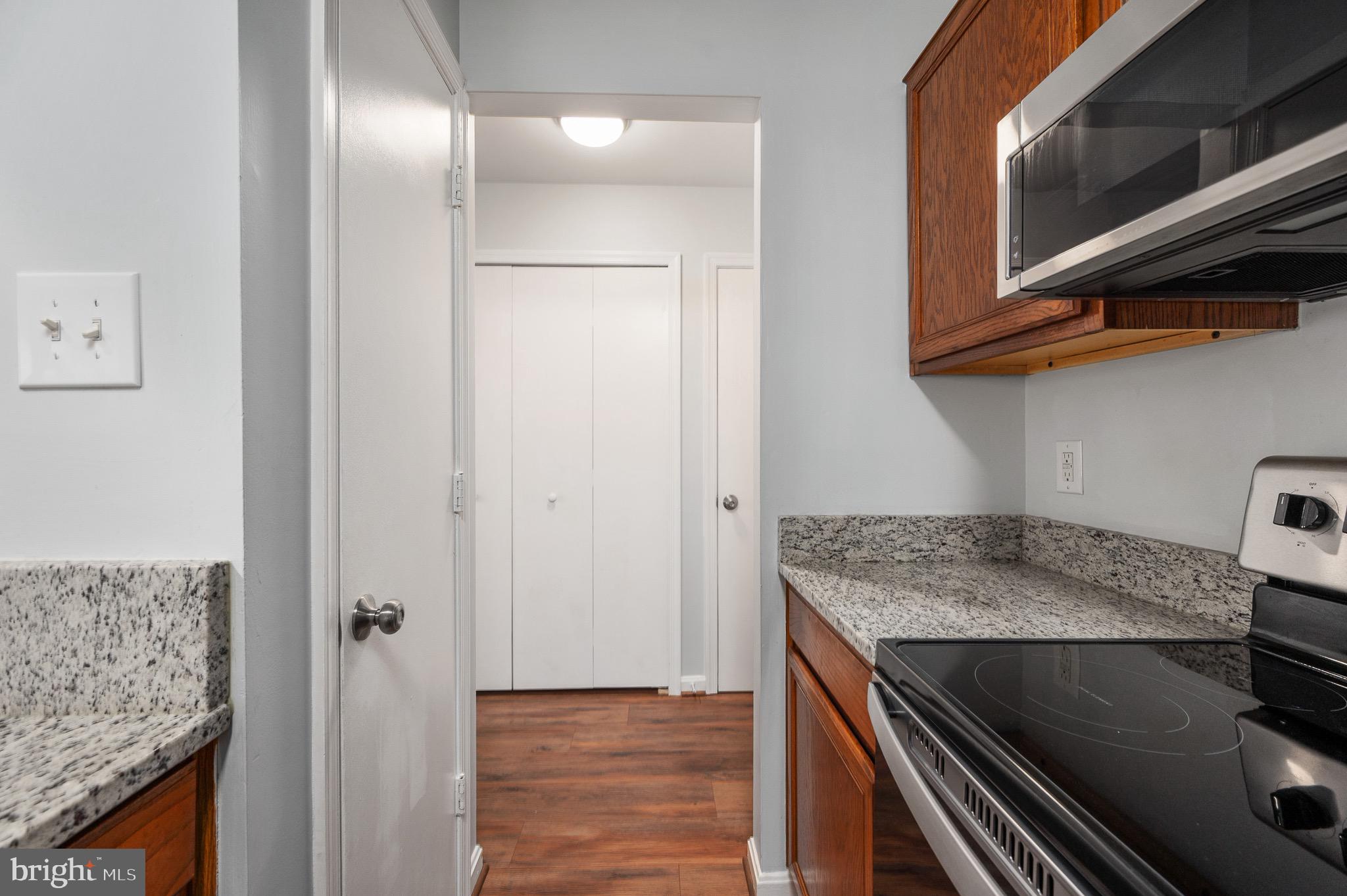 SUNNINGDALE MEADOWS - Residential Lease