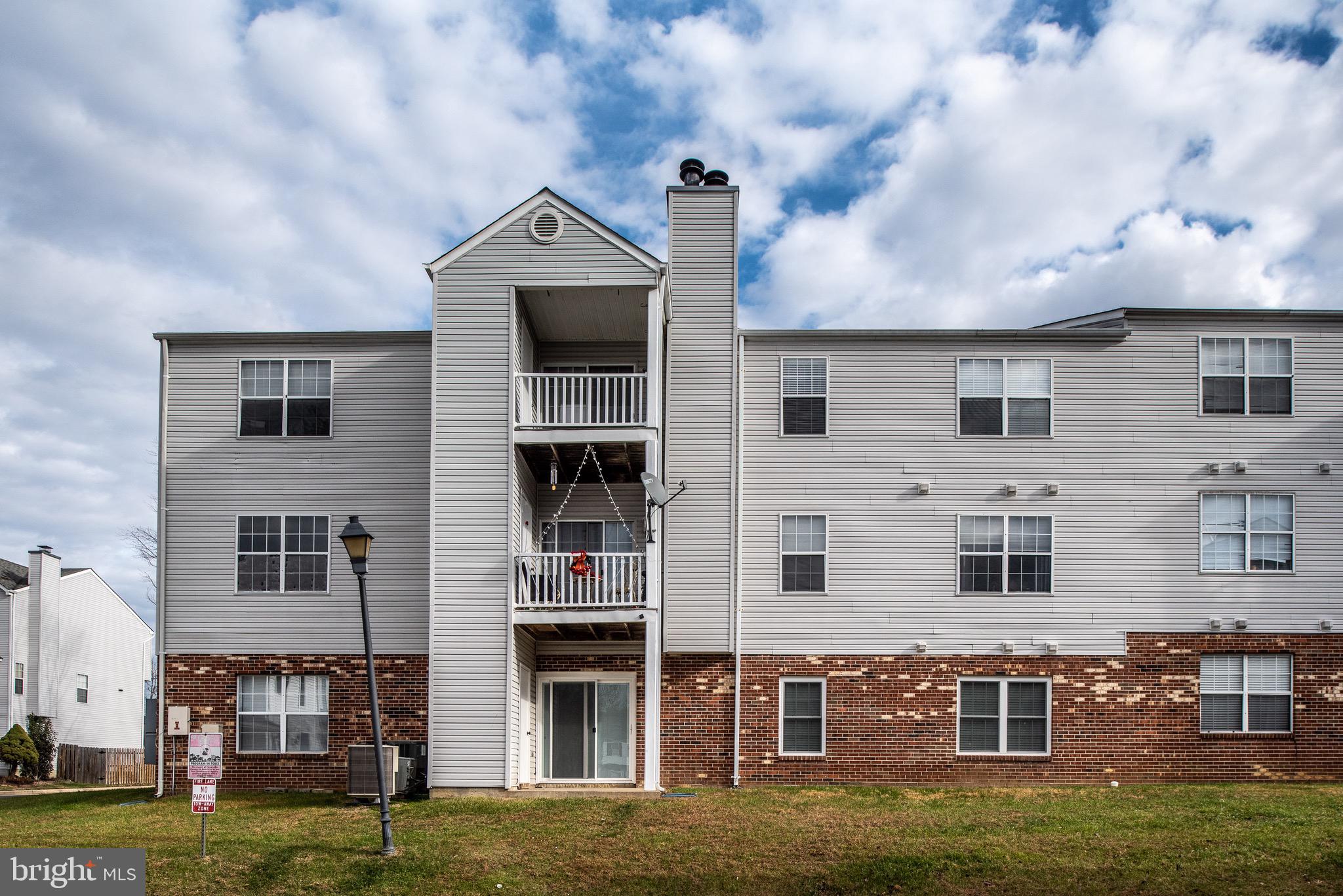 SUNNINGDALE MEADOWS - Residential Lease