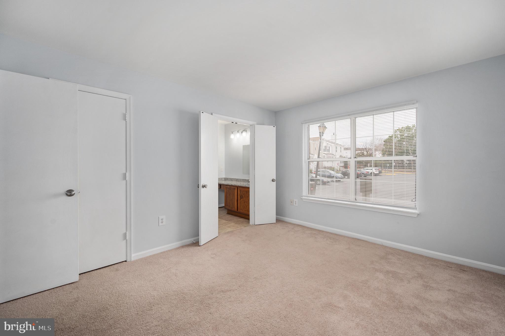 SUNNINGDALE MEADOWS - Residential Lease