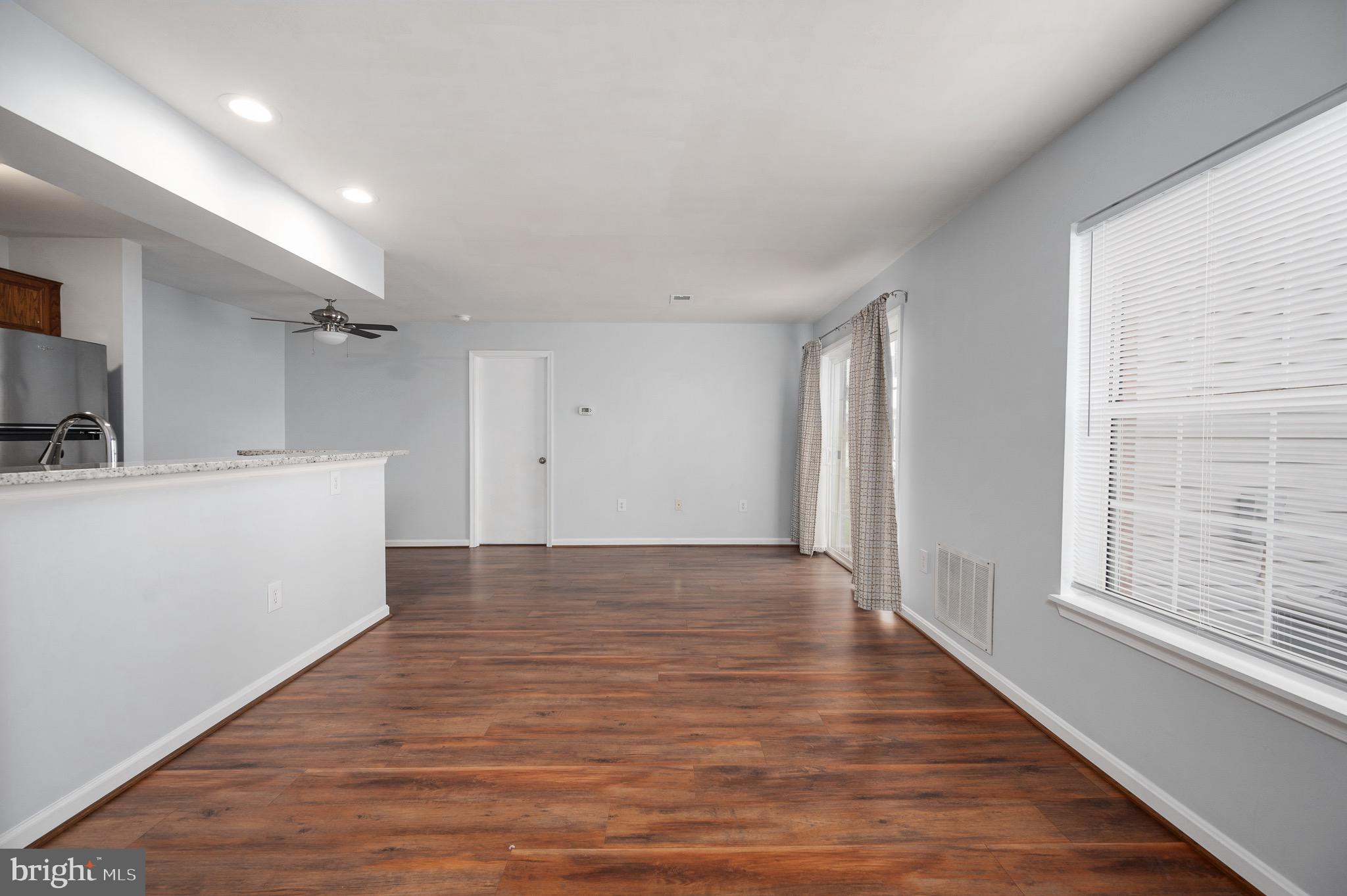 SUNNINGDALE MEADOWS - Residential Lease