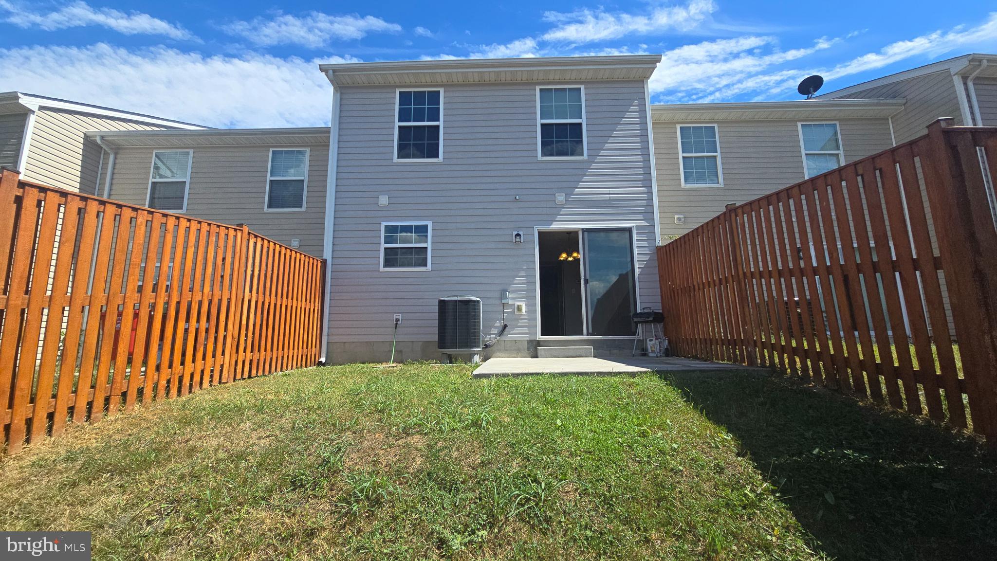 INWOOD VILLAGE - Residential