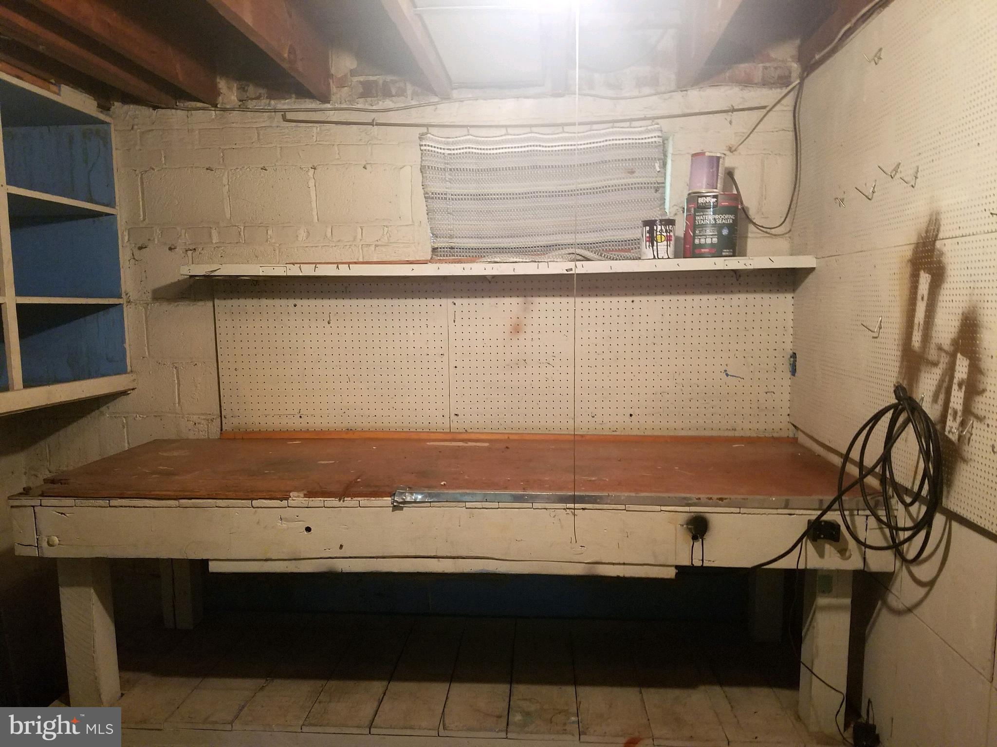 TEMPLE HILLS - Residential