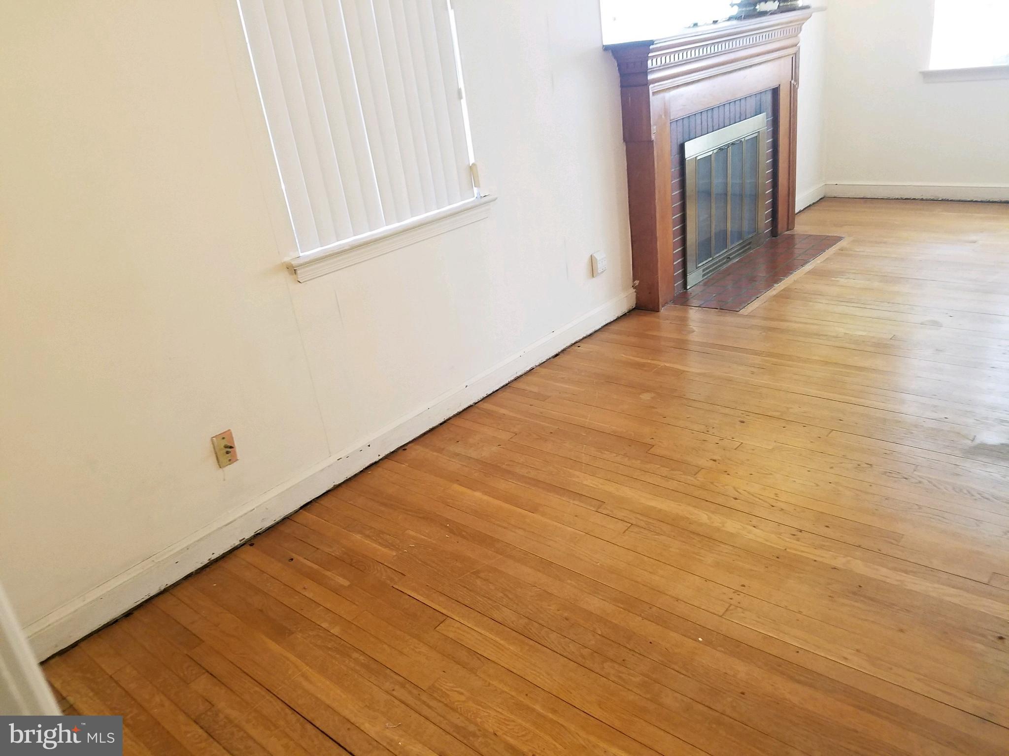 TEMPLE HILLS - Residential