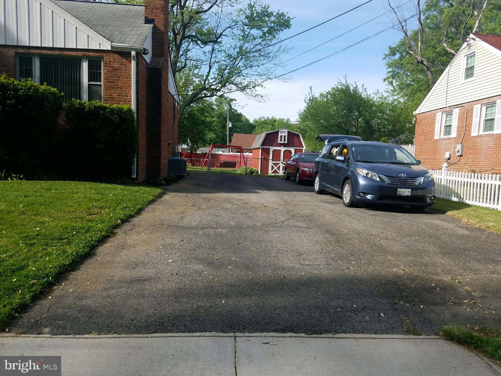 TEMPLE HILLS - Residential