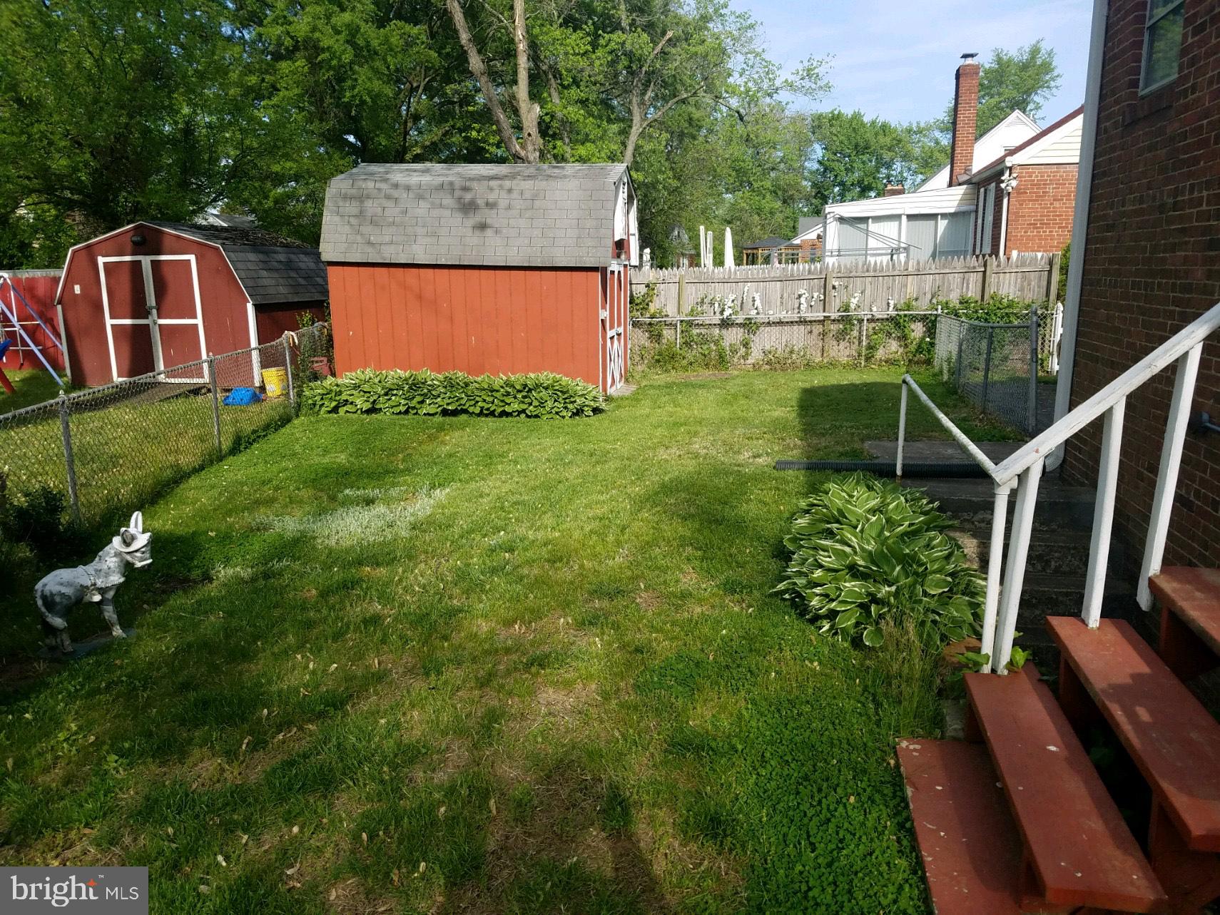 TEMPLE HILLS - Residential