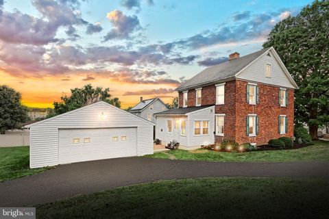 61 GETTYSBURG STREET ARENDTSVILLE PA 17303